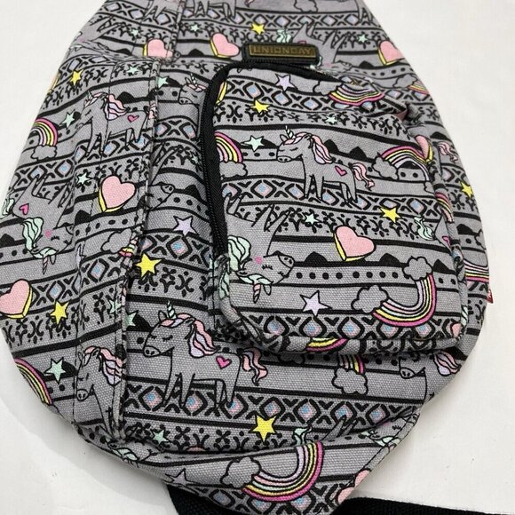Unionbay Crossbody Sling Shoulder Backpack Bag Gray Unicorns Rainbows‎ Hearts - Picture 4 of 9